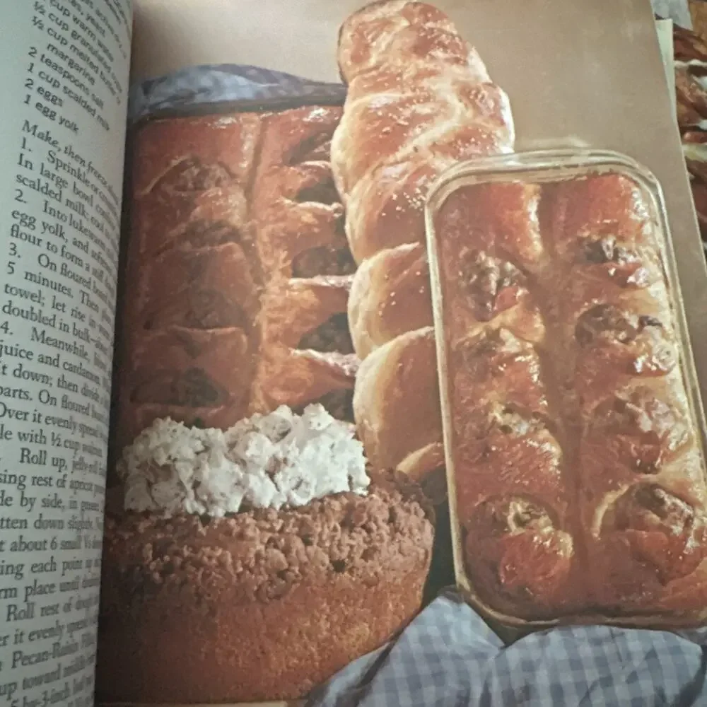 Good Housekeeping's Clock-Watchers Cook Book #11 by Food‎ Editors 1967